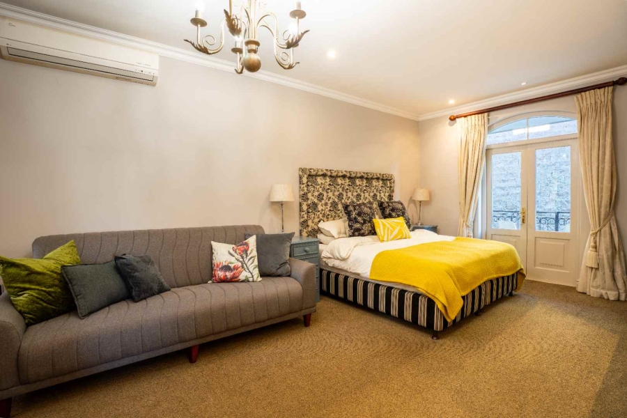 2 Bedroom Property for Sale in Franschhoek Western Cape
